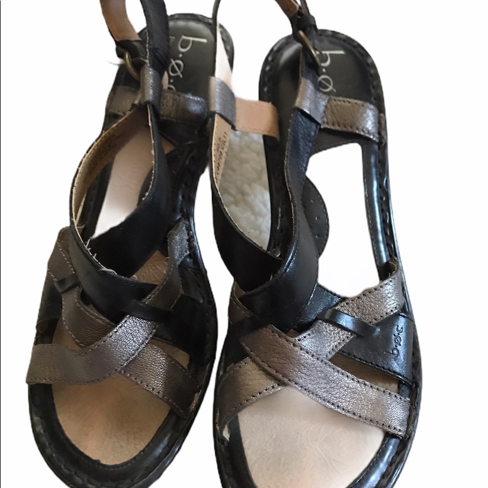 🌸BOC sandals in black& bronze. barely worn.